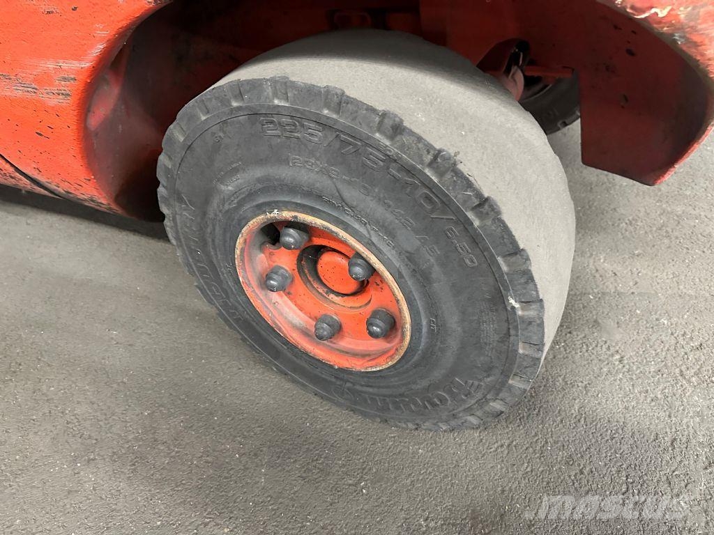Linde H 20 D-02 - TRIPLEX 5,5 m Diesel forklifts