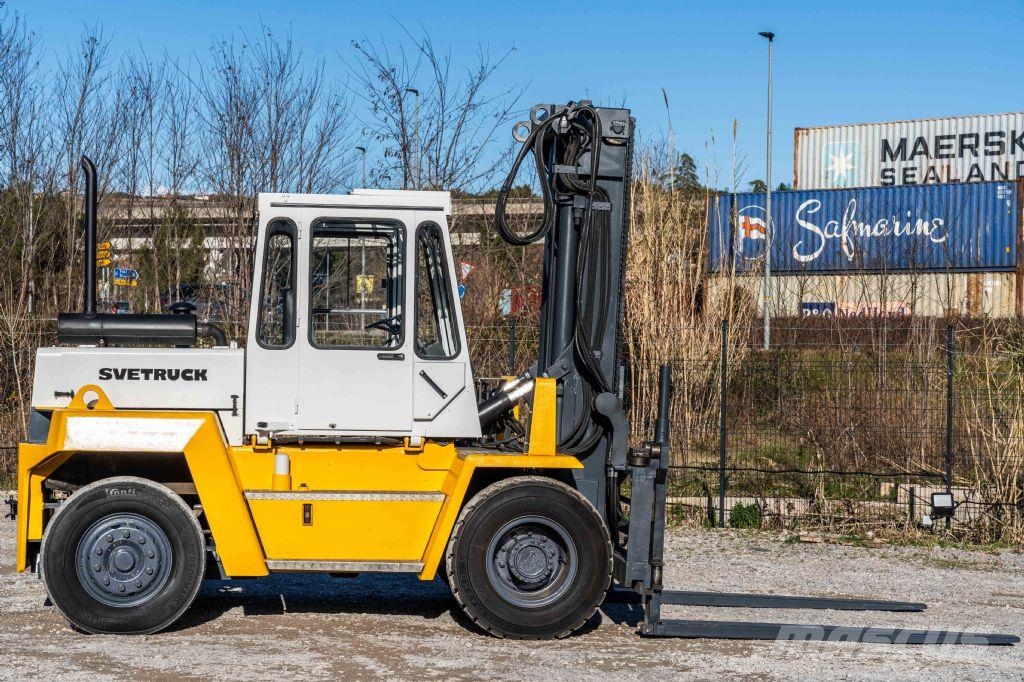 Svetruck 860/26 - TRIPLEX 5,5 m Dieselmotviktstruckar