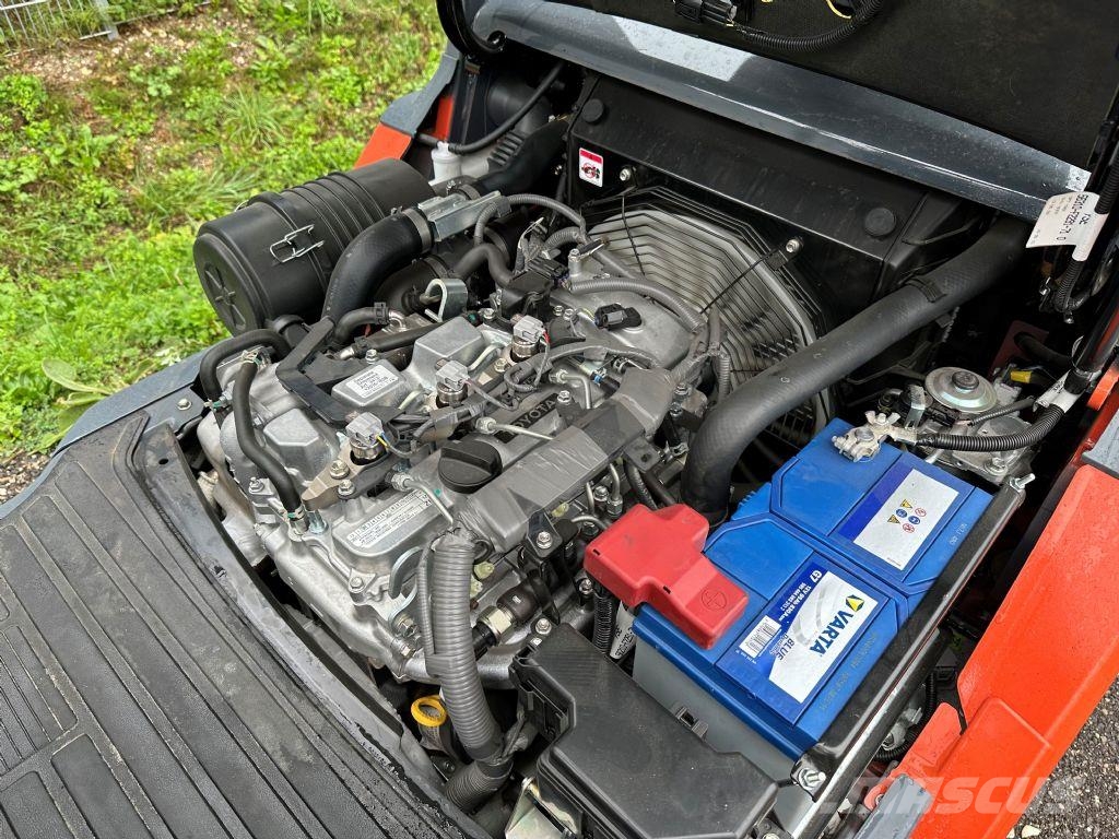Toyota 52-8FDF25 - TRIPLEX - NEUWERTIG Dizelski viličarji