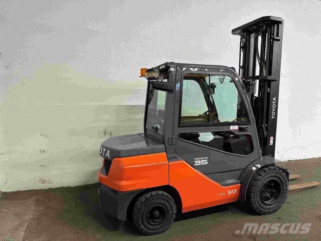 Toyota 52-8FDJF35 - TRIPLEX - NEUWERTIG شاحنات الديزل