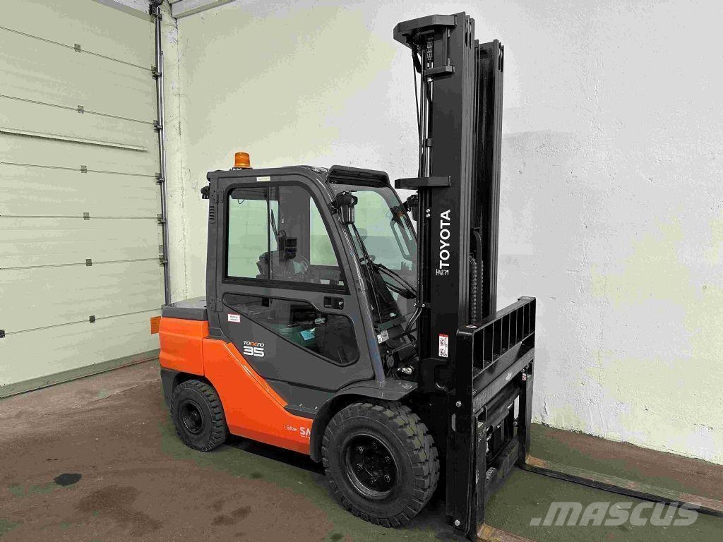 Toyota 52-8FDJF35 - TRIPLEX - NEUWERTIG !!! شاحنات الديزل