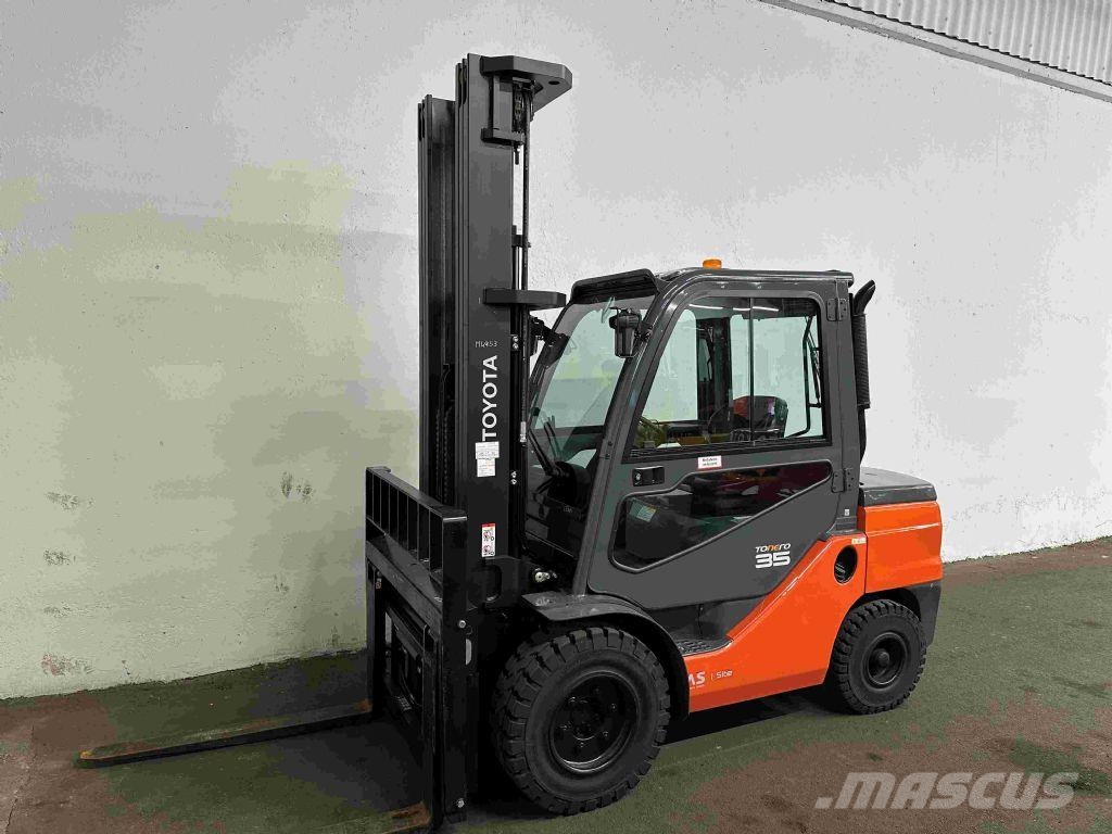 Toyota 52-8FDJF35 - TRIPLEX - NEUWERTIG !!! شاحنات الديزل