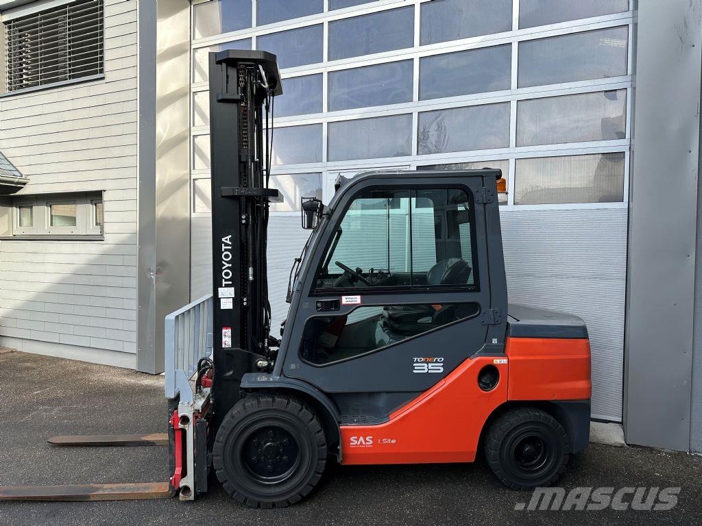 Toyota 52-8FDJF35 - TRIPLEX - NEUWERTIG شاحنات الديزل