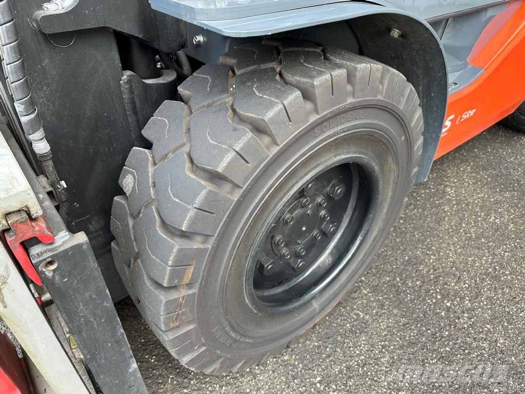 Toyota 52-8FDJF35 - TRIPLEX - NEUWERTIG شاحنات الديزل
