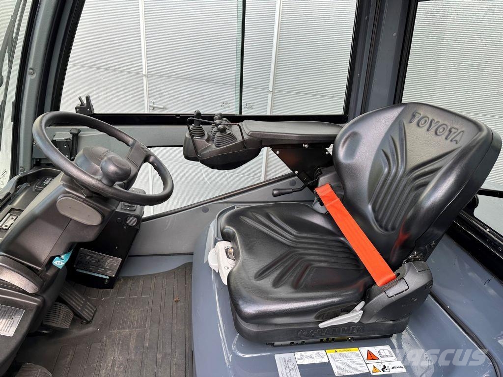 Toyota 52-8FDJF35 - TRIPLEX - NEUWERTIG شاحنات الديزل