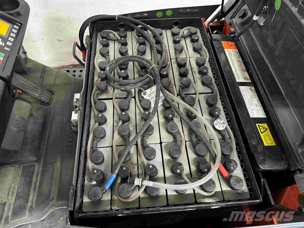 Toyota 8FBE15T - TRIPLEX 4,3 m Wózki elektryczne