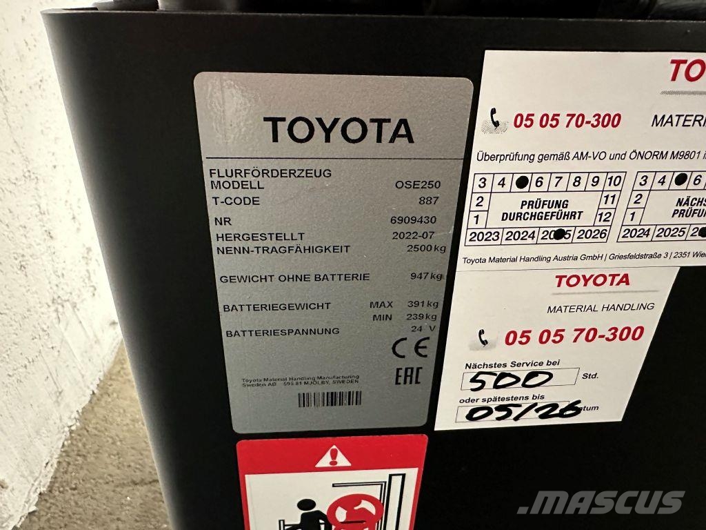 Toyota OSE 250 - 187 Stunden !!!! Niskopodizni komisioni viličar