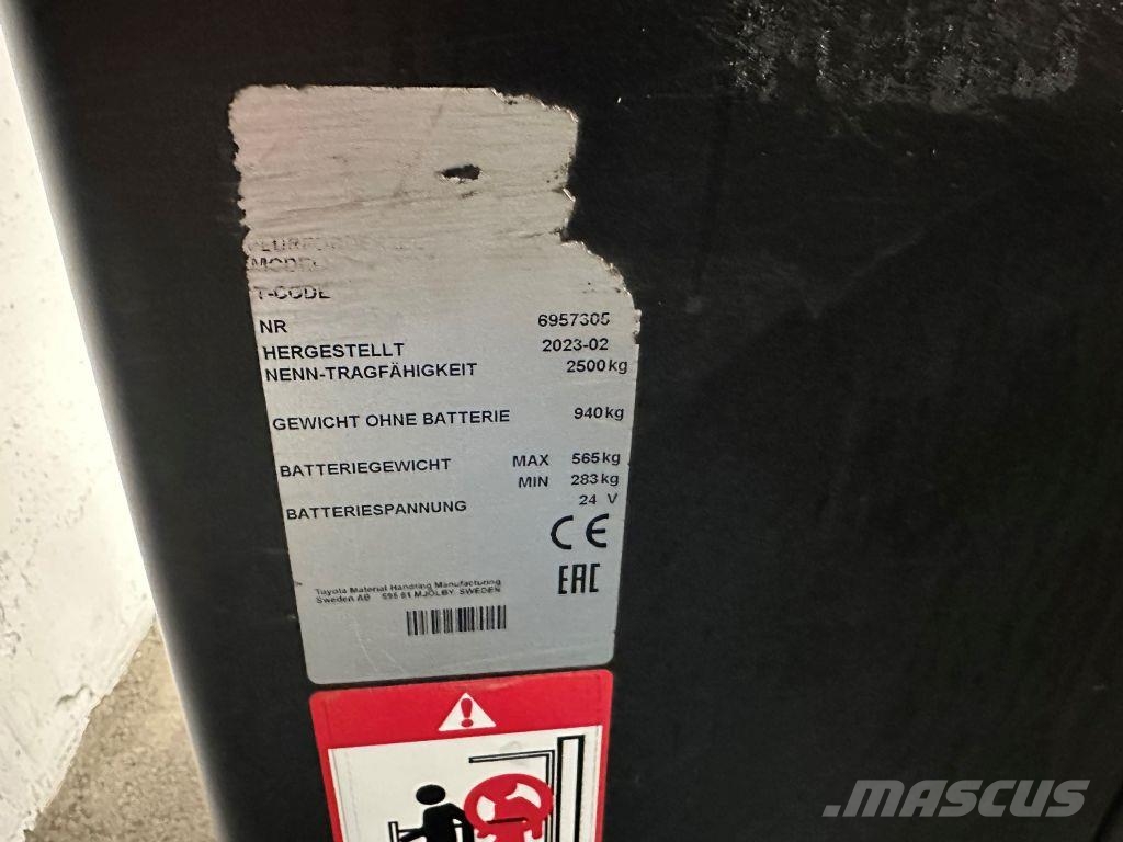 Toyota OSE 250 - 2477 Stunden !!!! Niskopodizni komisioni viličar