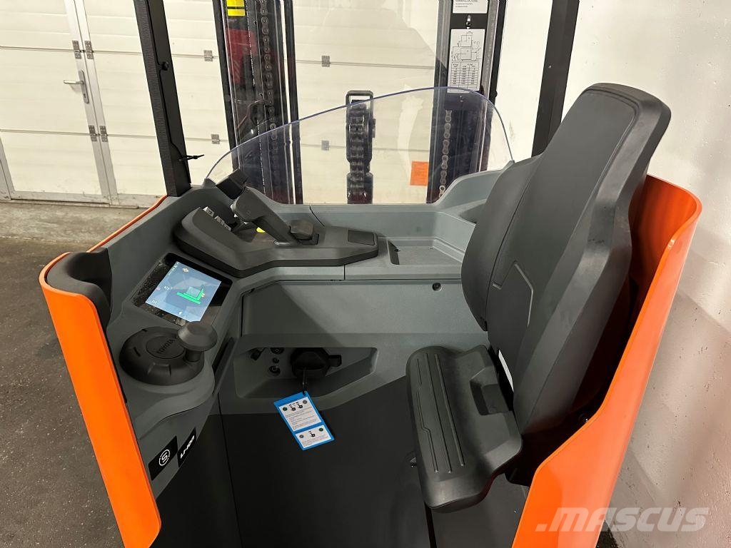 Toyota SSI160LN - TRIPLEX 5,4 m Platvormiga virnastajad