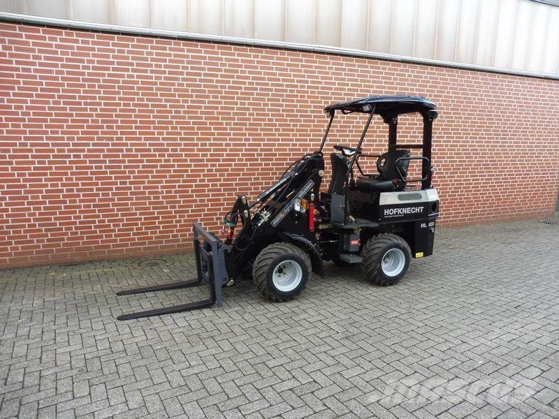 AGS Hofknecht HL 800 ( Hoflader ) mit Perkins Motor Liukuohjatut kuormaajat