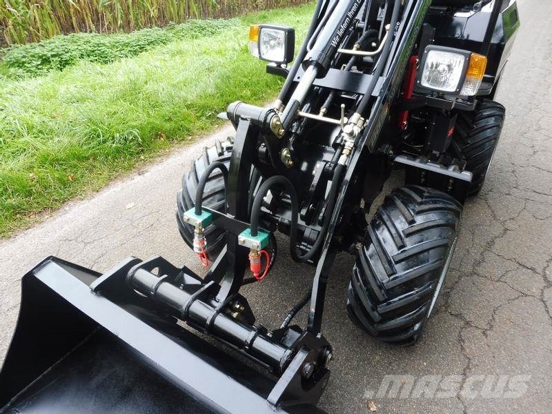 AGS Hofknecht HL 800 ( Hoflader ) mit Perkins Motor Liukuohjatut kuormaajat