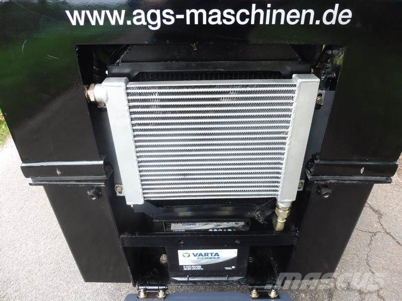 AGS Hofknecht HL 800 ( Hoflader ) mit Perkins Motor Liukuohjatut kuormaajat