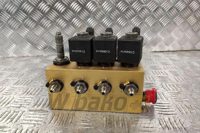 Atlas Copco ROC P7-11 Valve set / Ventilsatz / Zestaw zaworów 油圧機