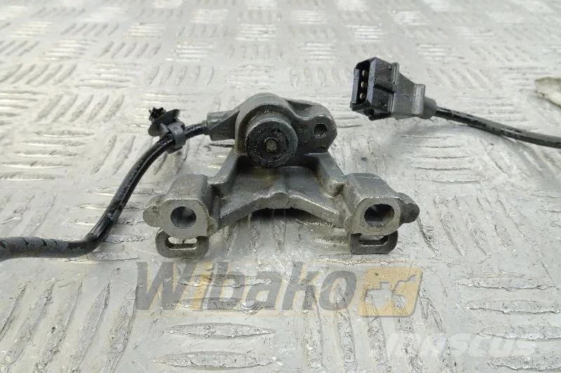Bosch 0261210113 Speed sensor / Drehzahlsensor / Czujnik Motores