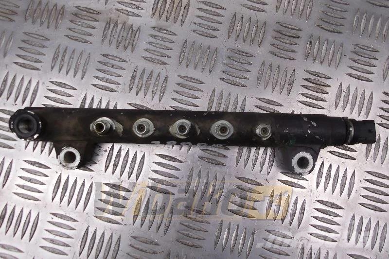 Bosch 0445224037 Common rail / Kraftstoffverteilerrohr / Engines