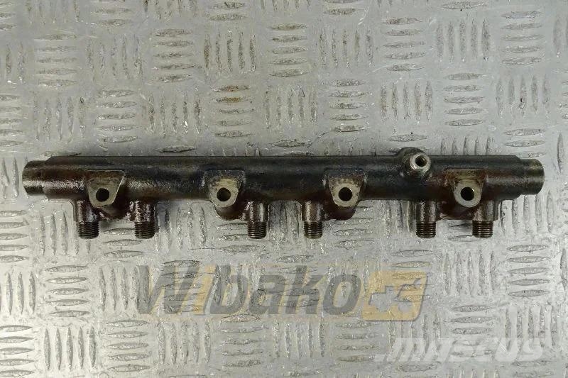 Bosch 0445226018 Common rail / Kraftstoffverteilerrohr / Engines