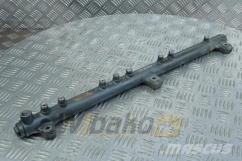 Bosch 0445226047 Common rail / Kraftstoffverteilerrohr / Engines
