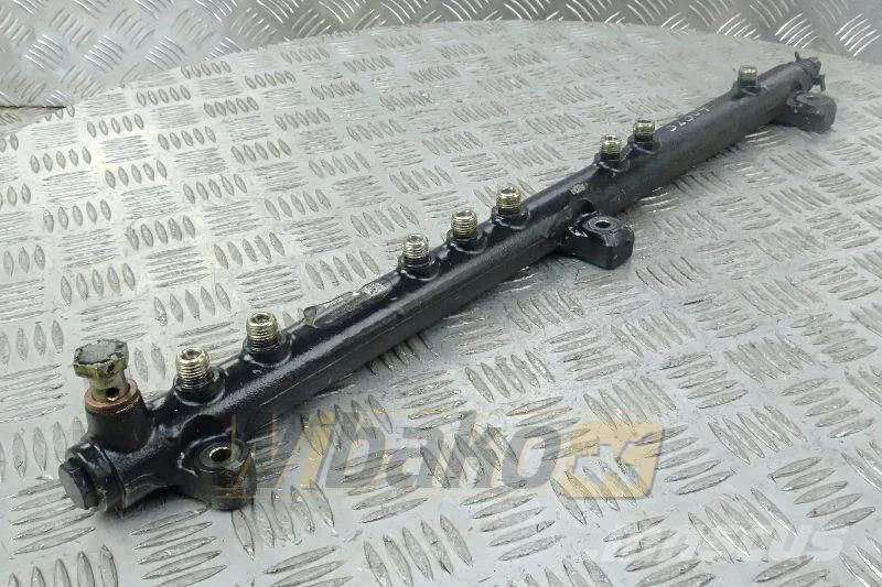 Bosch 0445226047 Common rail / Kraftstoffverteilerrohr / エンジン