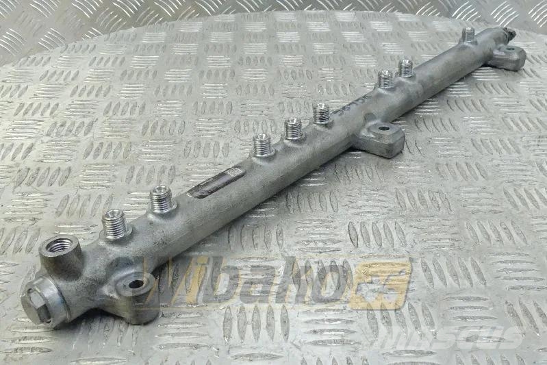 Bosch 0445226047 Common rail / Kraftstoffverteilerrohr / Engines