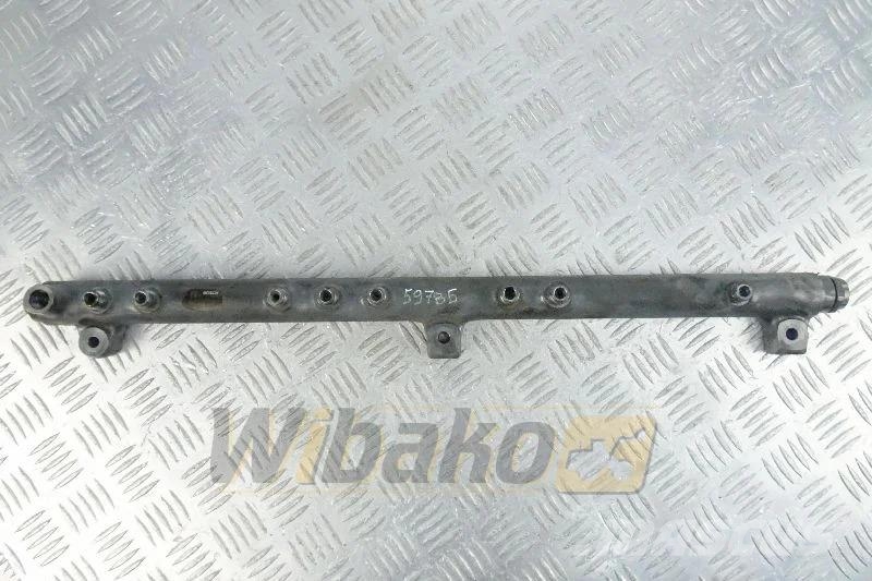 Bosch 0445226047 Common rail / Kraftstoffverteilerrohr / Engines