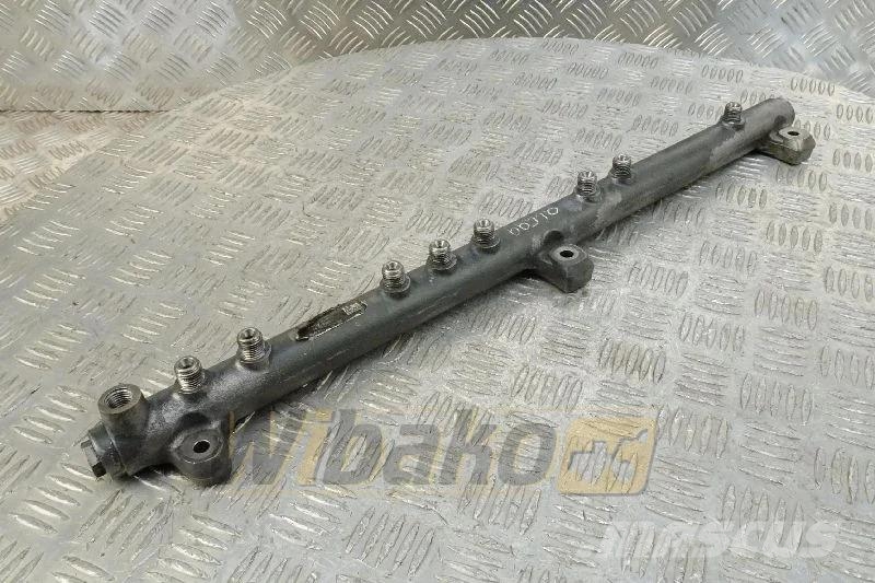 Bosch 0445226047 Common rail / Kraftstoffverteilerrohr / エンジン