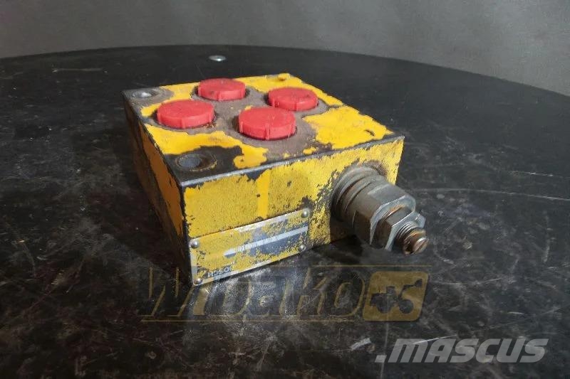 Bosch 0813100148 Valve set / Ventilsatz / Zestaw zaworów 油圧機