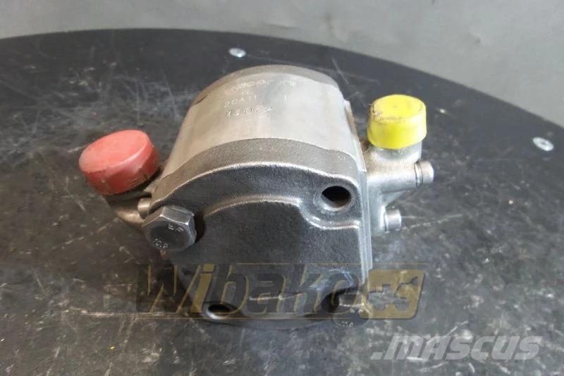 Caproni 20A11X021 Gear pump / Zahnpumpe / Pompa z Hydraulique