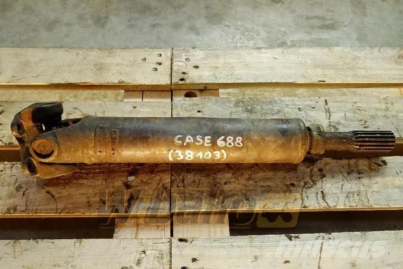 CASE 688 Cardan drive shaft / Gelenkwelle / Wał pędny Axles