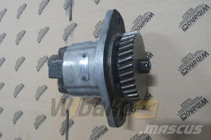 CASE 6T-830 Gear pump / Zahnradpumpe / Pompa zębata Hidraulika