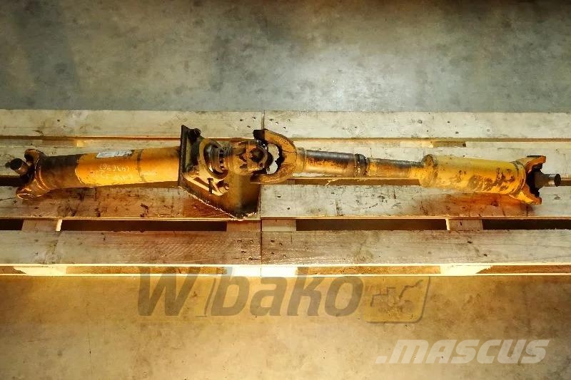 CASE 721C Cardan drive shaft / Gelenkwelle / Wał pędny Osovine