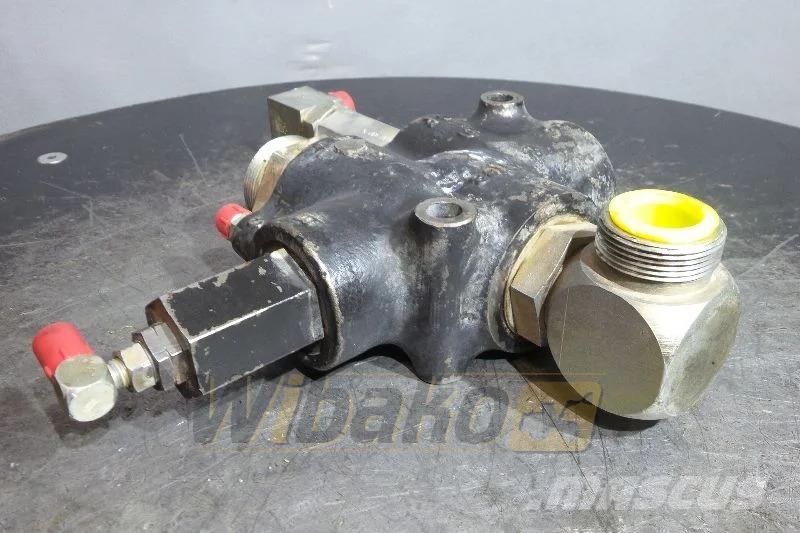 CASE 921C Valve set / Ventilsatz / Zestaw zaworów Hidraulika