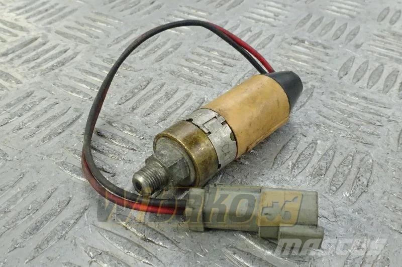 CAT 107-0611 Pressure sensor / Drucksensor / Czujnik c Mootorid