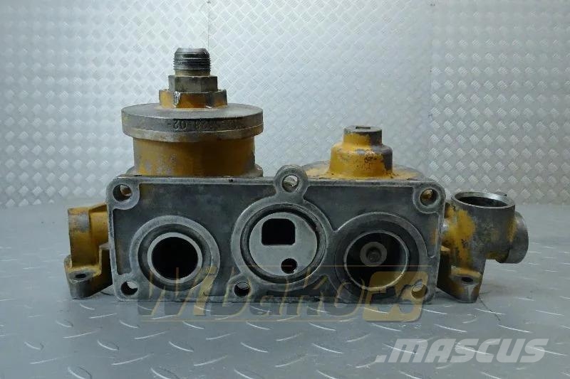 CAT 166-1329 Oil filter bracket / Ölfilter (Grundlage) Motoren
