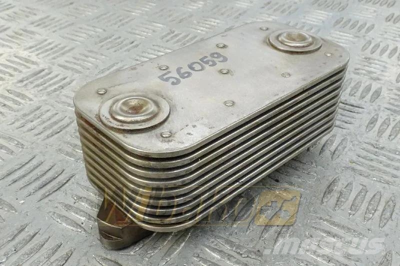 CAT 225-6817 Oil cooler / Ölkühler / Chłodniczka oleju محركات
