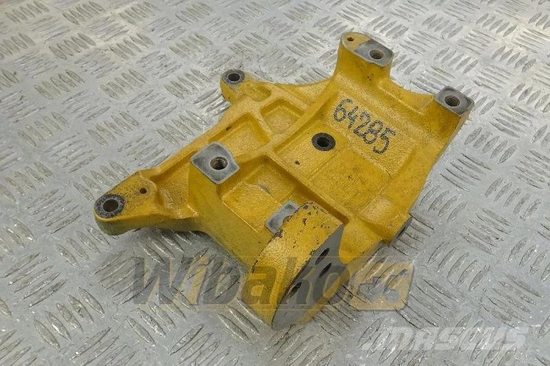 CAT 321-8952 Alternator bracket / Lichtmaschinenhalter Mootorid