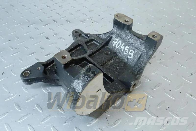 CAT 3212846 Alternator bracket / Lichtmaschinenhalter Motorlar
