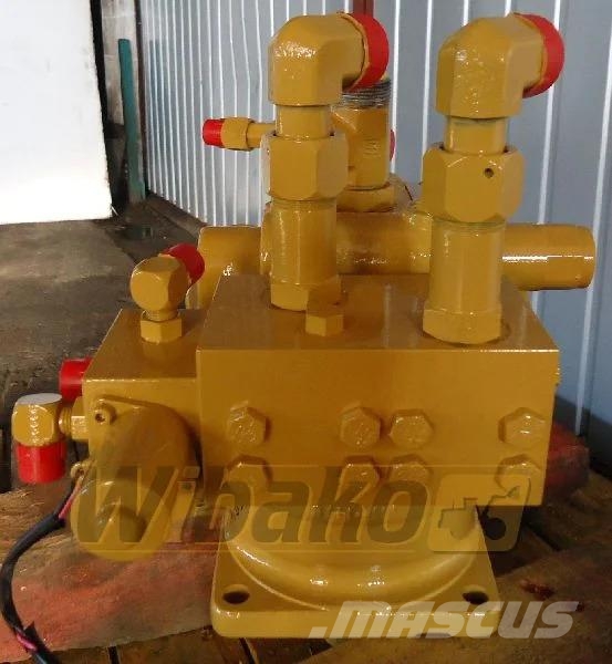 CAT 325LN 102-8353 Swing motor / Drehmotor / Silnik ob Hidraulice