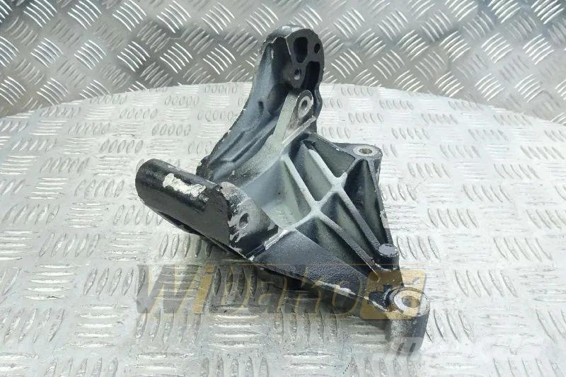 CAT 340-2393 Alternator bracket / Lichtmaschinenhalter Motores