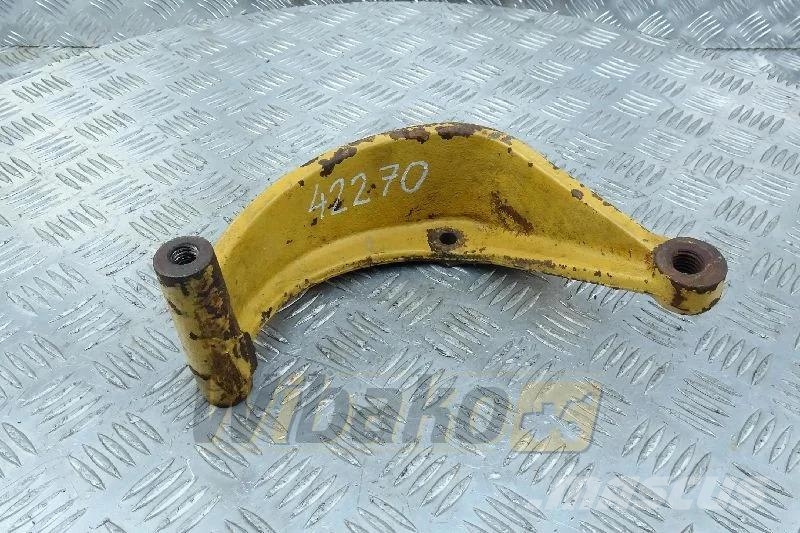 CAT 3406 6N-2112 Alternator bracket / Lichtmaschinenha Motorlar