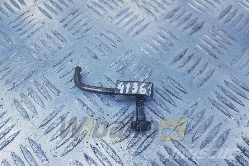 CAT 3408 7W7496 Piston lubrication nozzle / Kolbenschm Motorlar