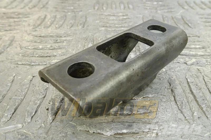 CAT 7C-9255 Injector holder / Uchwyt wtryskiwacza Motory