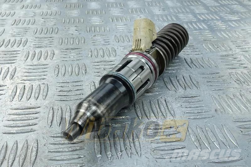 CAT C13 378-4610/20R-3453/8932331190871 Injection pump Motoren