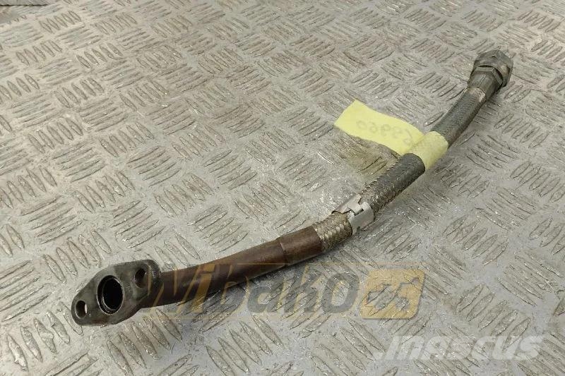 Cummins 3899508 Turbocharger oil return line / Ölrücklaufl エンジン