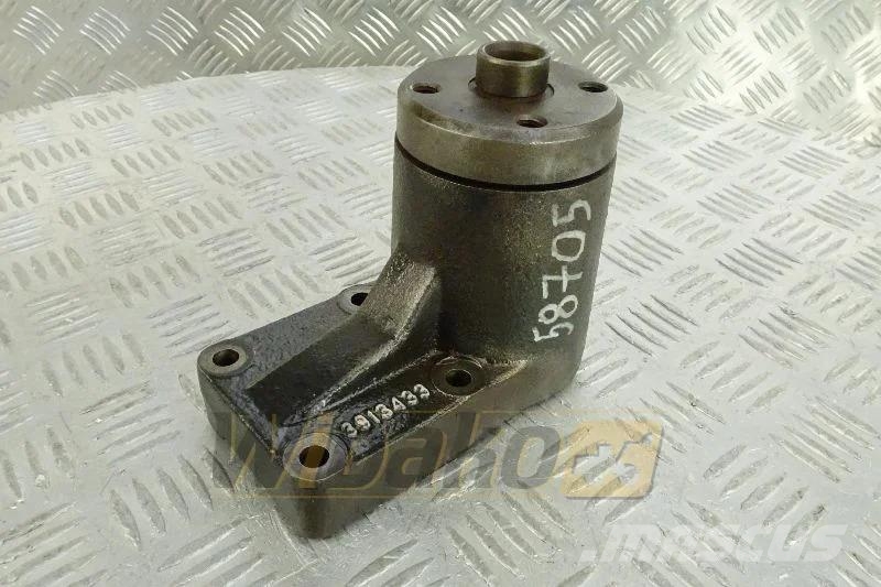 Cummins 3913433 Fan drive / Lüfterantrieb / Podstawa wenty Moottorit