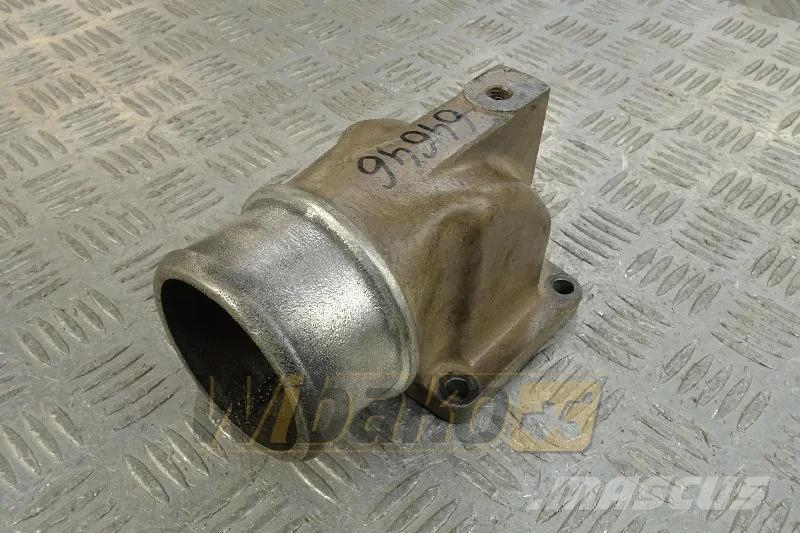 Cummins 3921836 Intake manifold elbow / Ansaugkrümmer-Wink Moottorit
