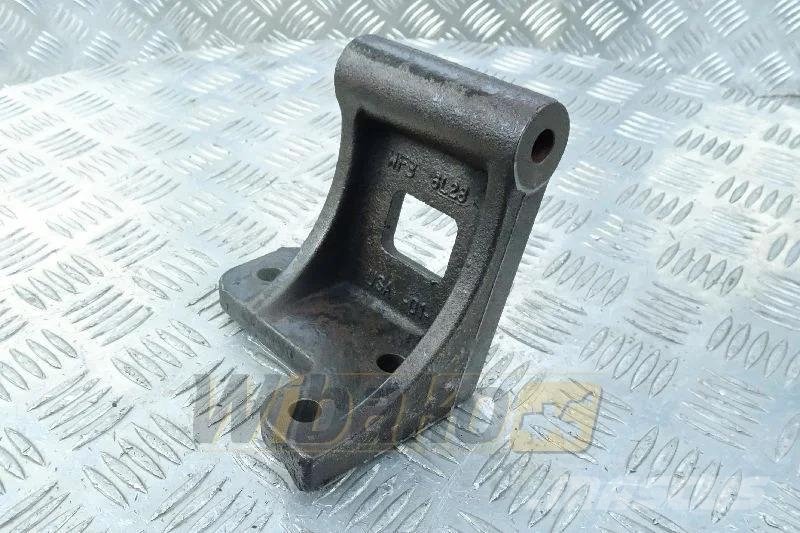 Cummins 3944405 Alternator bracket / Lichtmaschinenhalter Motorlar