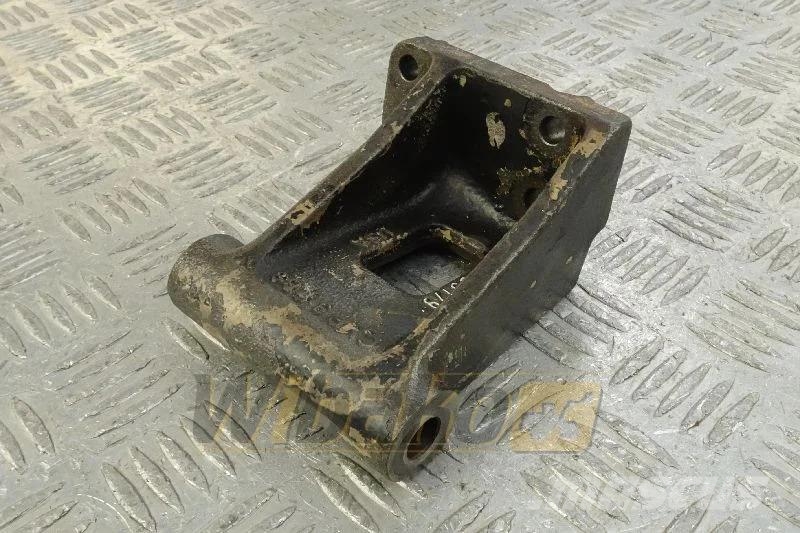 Cummins 3955179 Alternator bracket / Lichtmaschinenhalter  Engines