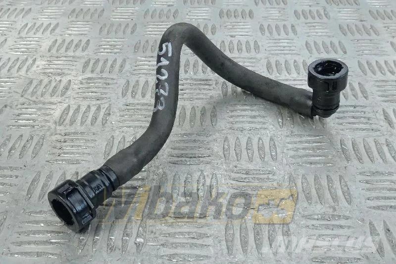 Cummins 3966128 Fuel line / Kraftstoffleitung / Przewód pa Dzinēji