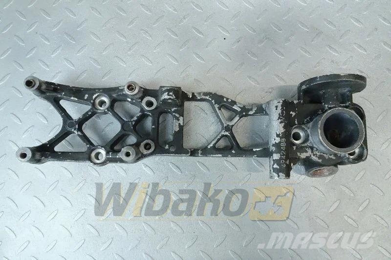 Cummins 4942488 Alternator bracket / Lichtmaschinenhalter Motorer