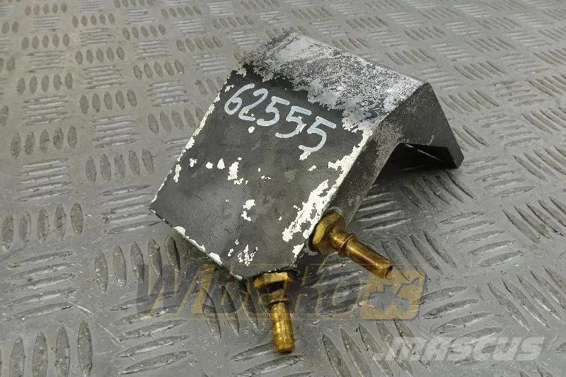 Cummins 4944718 Fuel filter bracket / Podstawa filtra pali Motoren